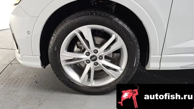 Audi Q3 Q3 (F3) 2022 года - вид 4