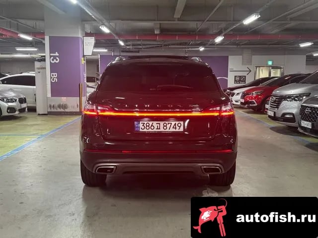 Lincoln Nautilus Nautilus First generation 2022 года - вид 2