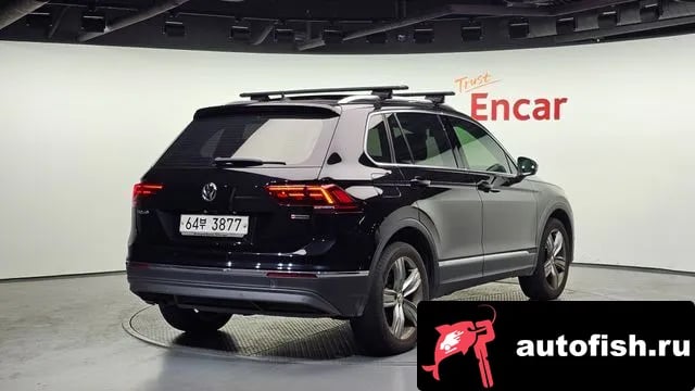 Volkswagen Tiguan Tiguan second Generation 2018 года - вид 2