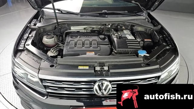 Volkswagen Tiguan Tiguan second Generation 2018 года - вид 6