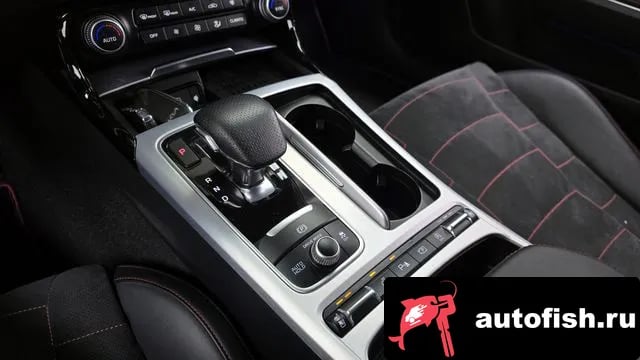 Kia Stinger Stinger Meister 2022 года - похожие автомобили