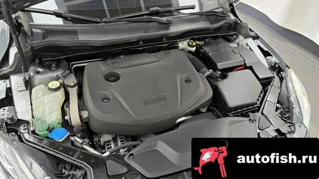 Volvo V40 V40 Cross-Country 2018 года - вид 6