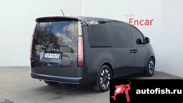 Hyundai Staria Staria 2022 года - похожие автомобили