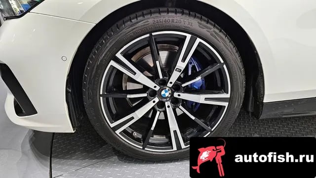 BMW 5-Series 5 Series (G60) 2024 года - вид 5