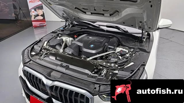 BMW 5-Series 5 Series (G60) 2024 года - вид 6