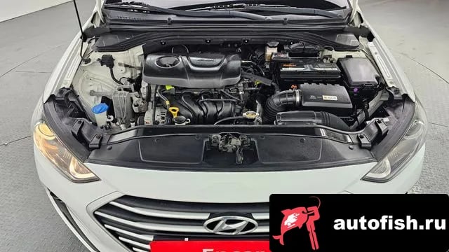 Hyundai AVANTE Avante AD 2018 года - вид 6