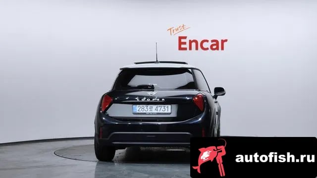 Mini Cooper Cooper C 4th generation 2025 года - вид 4