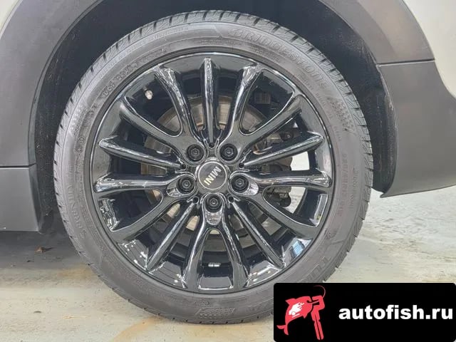 Mini Clubman Cooper Clubman 2022 года - вид 5