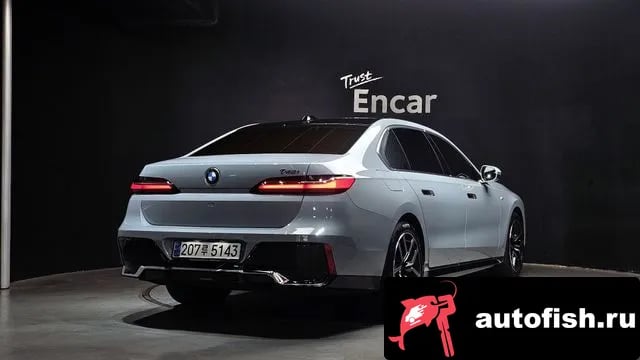 BMW 7-Series 7 Series (G70) 2023 года - вид 2