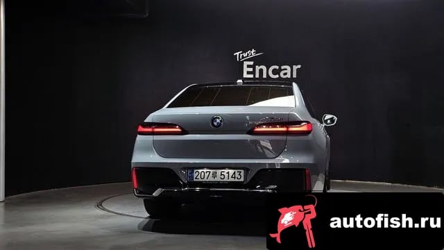 BMW 7-Series 7 Series (G70) 2023 года - вид 4