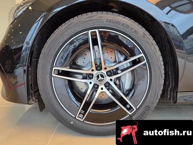 Mercedes-Benz E-Class E-Class W214 2026 года - похожие автомобили