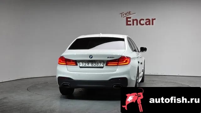 BMW 5-Series 5 Series (G30) 2018 года - вид 3