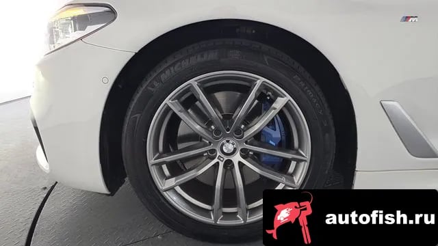 BMW 5-Series 5 Series (G30) 2018 года - вид 4