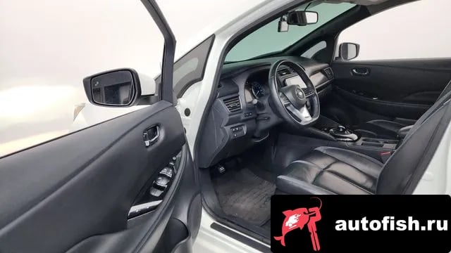 Nissan Leaf Leaf (ZE1) 2019 года - похожие автомобили