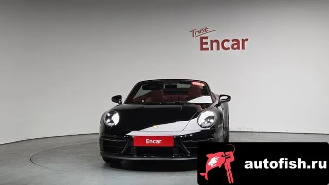 Porsche 911 911 (992) 2022 года - вид 2