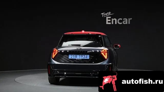 Mini Cooper Cooper Electric 4th Generation 2025 года - вид 4