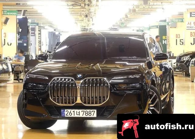 BMW 7-Series 7 Series (G70) 2025 года - вид 3
