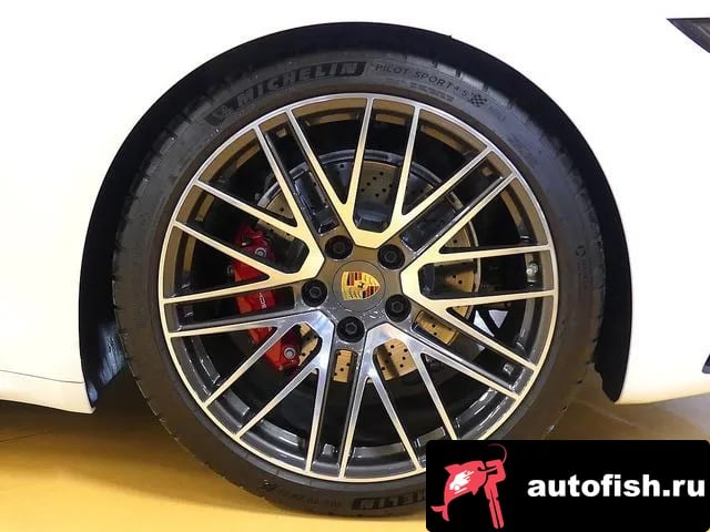 Porsche 911 911 (992) 2024 года - вид 5