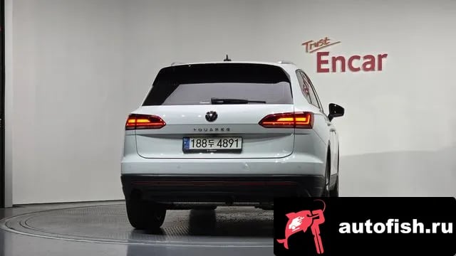 Volkswagen Touareg Tuareg 3rd generation 2020 года - вид 4
