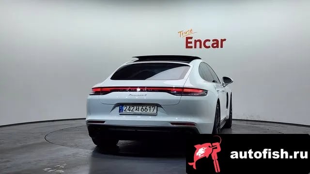 Porsche Panamera Panamera (971) 2021 года - вид 4