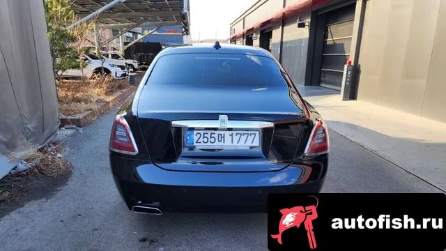 Rolls-Royce Ghost Ghost 2nd Generation 2024 года - вид 4
