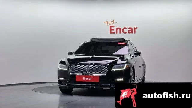 Lincoln Continental Continental 10th Generation 2020 года - вид 2