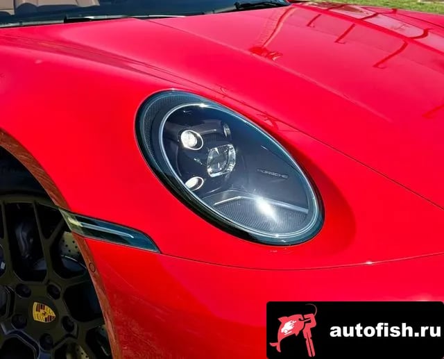 Porsche 911 911 (992) 2022 года - вид 4