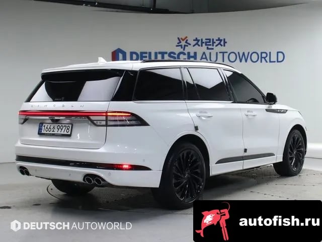 Lincoln Aviator Aviator 2nd generation 2023 года - вид 2