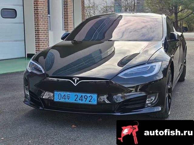 Tesla Model S Model S 2019 года - вид 3