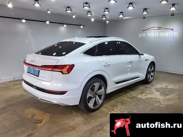 Audi e-tron e-Tron 2021 года - вид 4