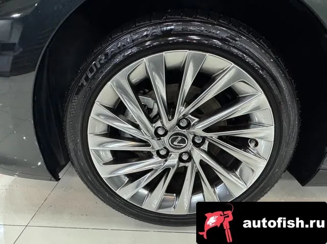 Lexus ES ES300h 7th generation 2024 года - вид 5