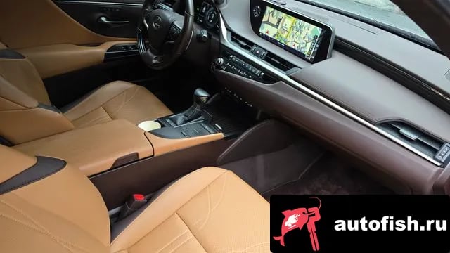 Lexus ES ES300h 7th generation 2020 года - вид 2