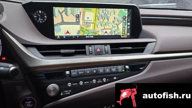 Lexus ES ES300h 7th generation 2020 года - вид 6