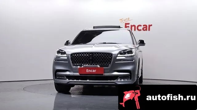 Lincoln Aviator Aviator 2nd generation 2020 года - вид 5