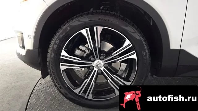 Volvo XC40 XC40 2019 года - вид 4