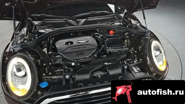 Mini Clubman Cooper Clubman 2018 года - вид 5