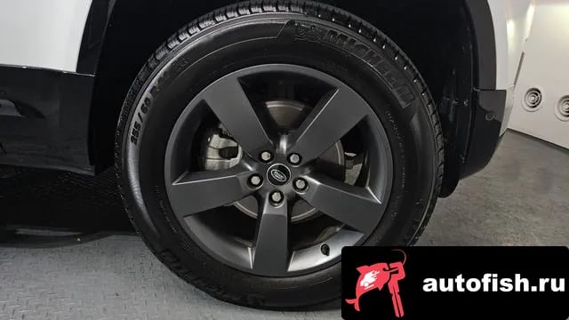 Land Rover Defender Bitdefender (L663) 2024 года - вид 4