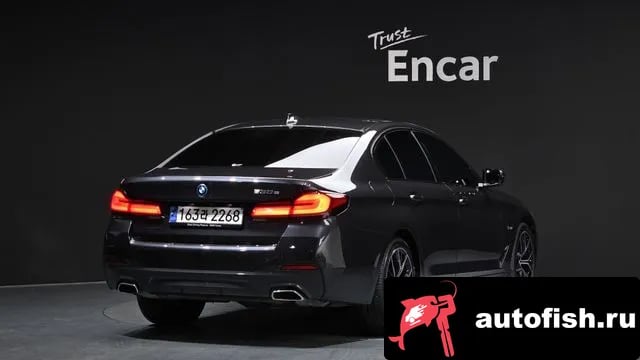 BMW 5-Series 5 Series (G30) 2023 года - вид 2