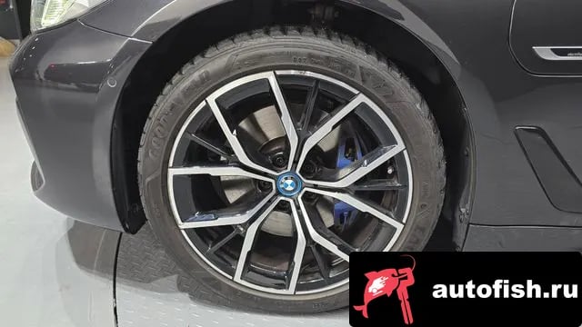 BMW 5-Series 5 Series (G30) 2023 года - вид 5