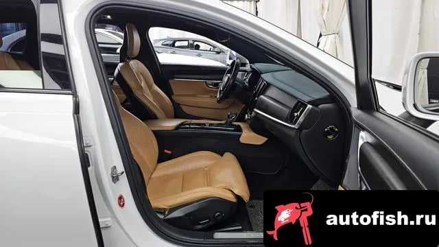 Volvo V90 V90 Cross-Country 2018 года - похожие автомобили