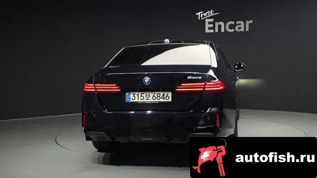 BMW 5-Series 5 Series (G60) 2025 года - вид 4