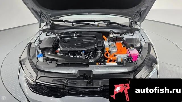 Kia K5 The New K5 Hybrid 3rd generation 2025 года - вид 6