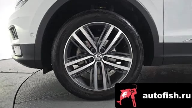 Volkswagen Tiguan Tiguan Allspace 2020 года - вид 5