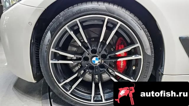 BMW 5-Series 5 Series (G30) 2018 года - вид 5