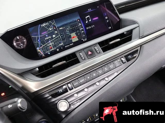 Lexus ES ES300h 7th generation 2021 года - вид 6