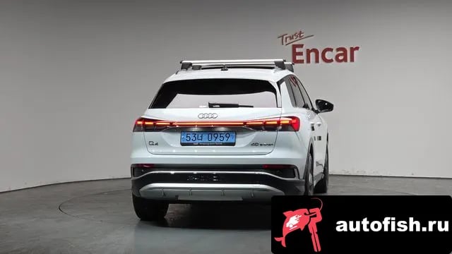 Audi Q4 e-tron Q4 e-Tron (F4) 2023 года - вид 3