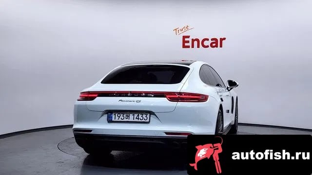 Porsche Panamera Panamera (971) 2018 года - вид 4