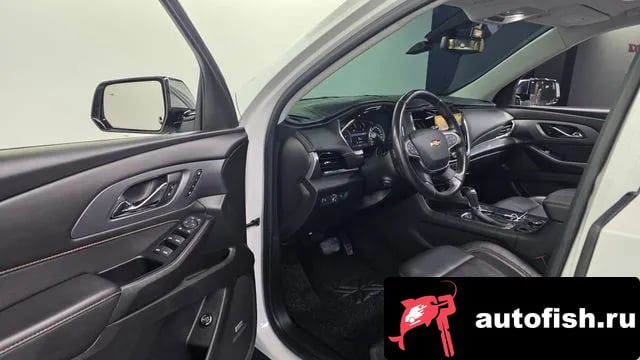 Chevrolet (GM Daewoo) Traverse Traverse 2020 года - похожие автомобили