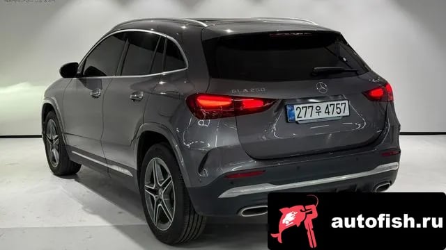 Mercedes-Benz GLA-Class GLA - Class H247 2025 года - вид 4