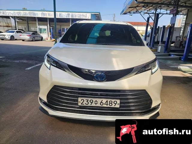 Toyota Sienna Siena 4th Generation 2021 года - вид 2